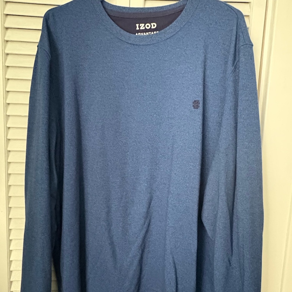 IZOD Men's Blue Long Sleeve Shirt